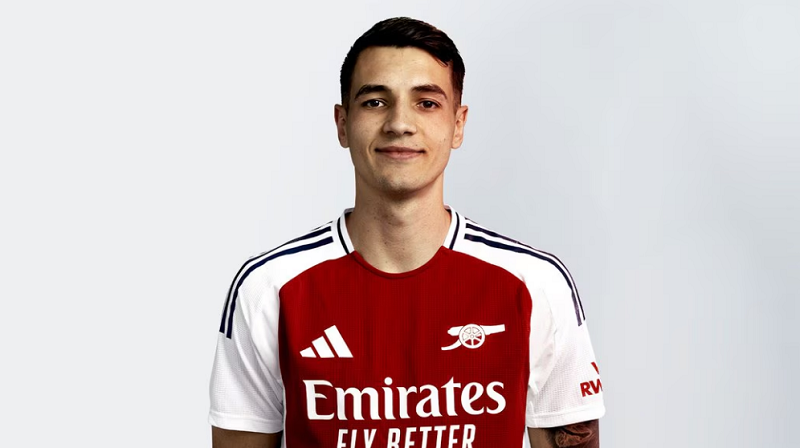 cau-thu-bi-that-sung-tai-arsenal-bat-ngo-duoc-clb-top-2-bundesliga-tam-tia
